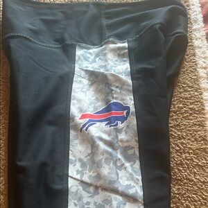 Buffalo Bills Junior  Black and Gray Camo leggings  size large